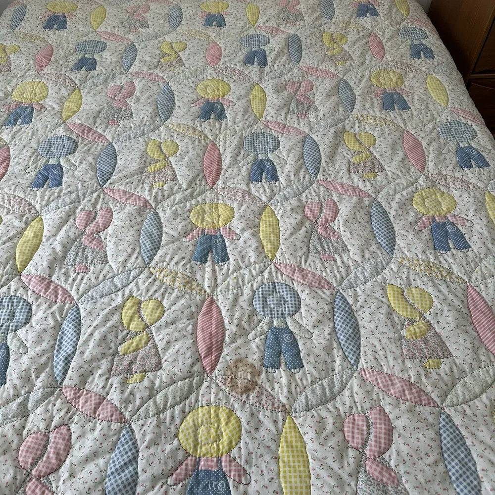 Vintage Sunbonnet Sue Sam Quilt Handmade Hand stitched Cotton Blue Pink Yellow